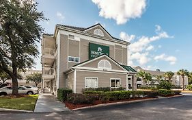 Hometowne Studios By Red Roof Orlando South